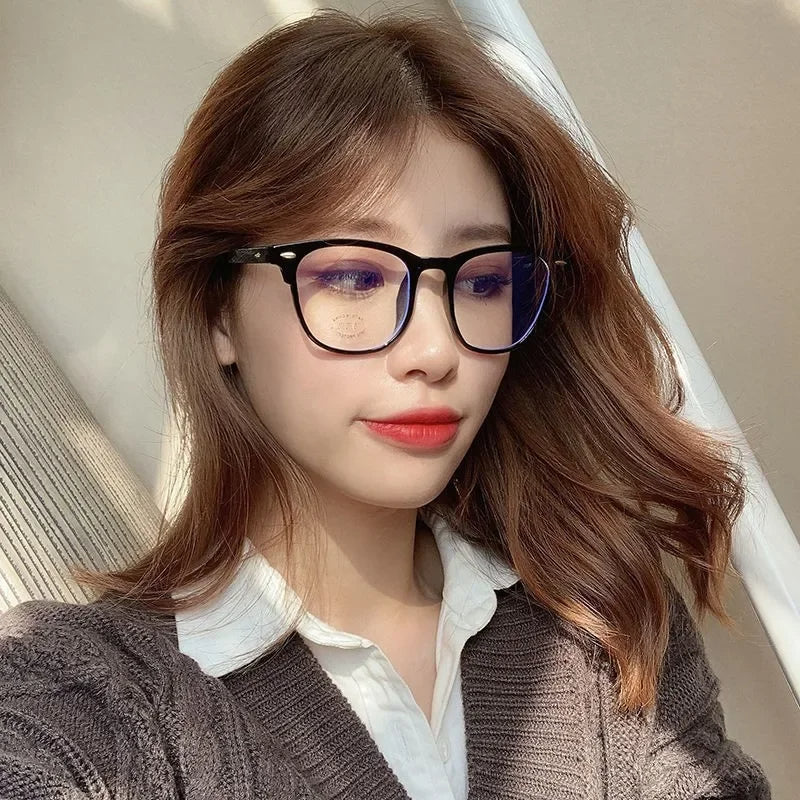 Fashionable Casual Flat Glasses